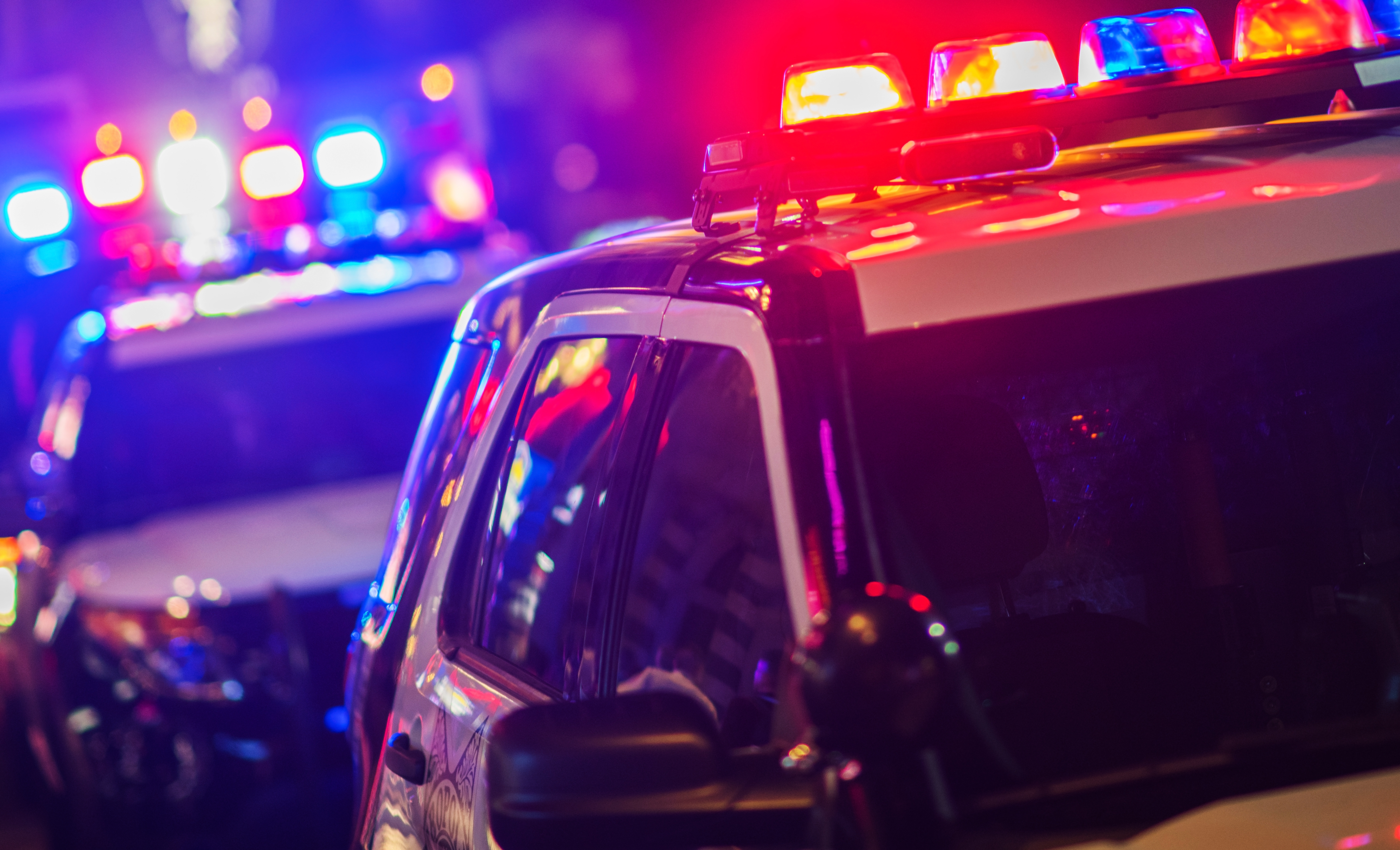 Emergency vehicle lighting